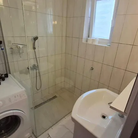 Appartement Ajdukovic Vodice
