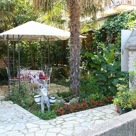 Appartement Ajdukovic Vodice