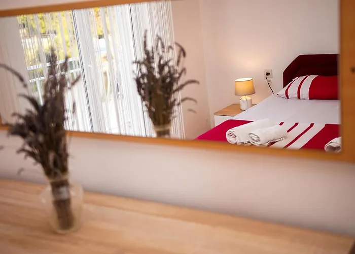 アパート Ajdukovic *